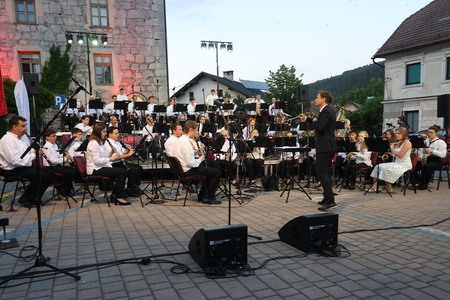 Poletni večer, koncert Godbe Cerknica 14 foto Ljubo Vukelič